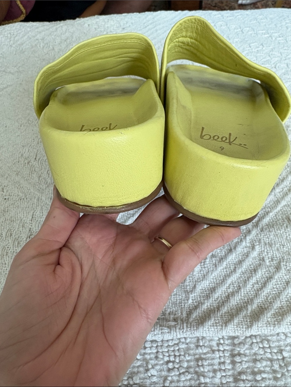 Beek Pelican Sandals. Size 9 - Picture 6 of 8